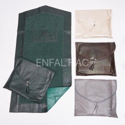 Deri Tabanlı Peluş Seccade Deri Tabanlı Peluş Seccade